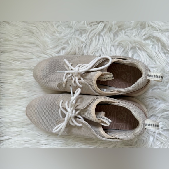 Reef Cruiser Shoes - Picture 4 of 8